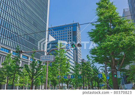 [Osaka] Scenery around Hommachi Station from Yodoyabashi 80370823