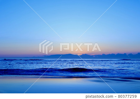 黎明前的海 茨城縣日立市 80377259