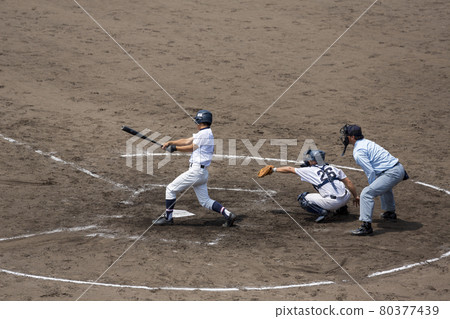 High school baseball batting High school baseball batting 80377439