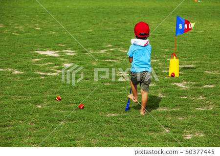 Snag Golf: A boy waiting for his turn Snag Golf: A boy waiting for his turn 80377445