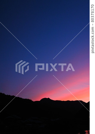 傍晚的天空 80378170