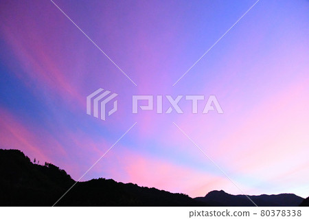 Morning sky Morning sky 80378338