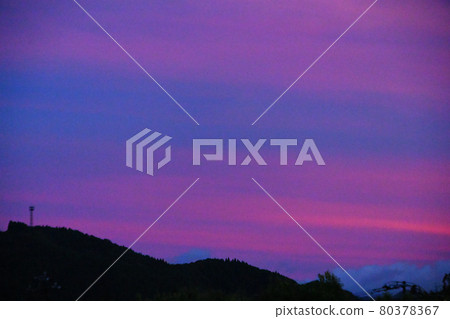 早晨的天空 早晨的天空 80378367