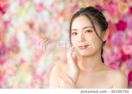 20多歲女性的美麗 80380780