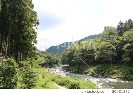 Scenery from the top to the downstream of the bridge in Mitake, Okutama 80381882