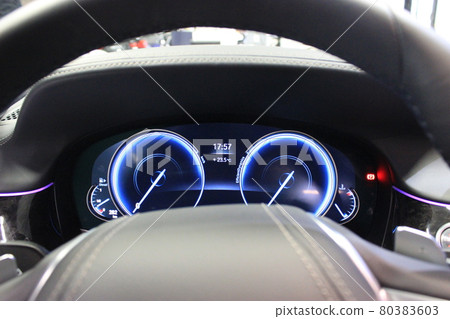 BMW Museum in Germany: BMW Welt BMW Museum in Germany: BMW Welt 80383603