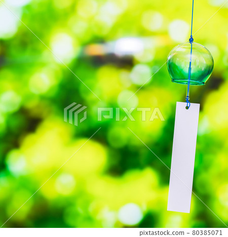Wind chime green green [summer image] 80385071