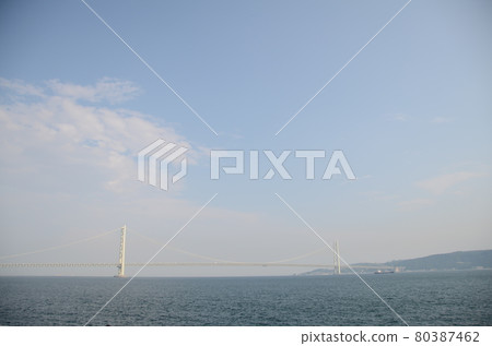 Akashi Kaikyo Bridge 80387462
