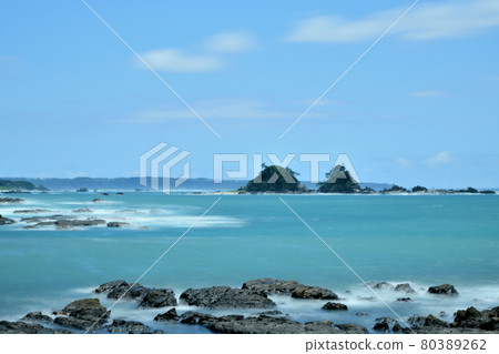 Soshima, the bleached head layer [Kushimoto Town, Higashimuro, Wakayama Prefecture] 80389262