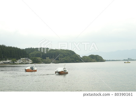 Promenade from the campsite Sea Swan Boat Beach Sea surface ripples 80390161