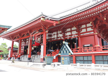The main hall of Sensoji Temple, Asakusa, Taito-ku, Tokyo 80394170