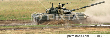The main Russian tank T-90 The main Russian tank T-90 80403152