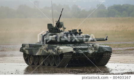 ZHUKOVSKY, MOSCOW REGION, RUSSIA, JULY 03: Aerodrom in Zhukovsky, IV International Salon of weapons and military equipment, 2010.03 July. The main Russian tank T-90 80403167