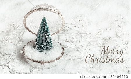 Christmas white vintage decorations and crystal baubles Christmas white vintage decorations and crystal baubles 80404310