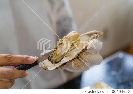 Oyster hut All-you-can-eat oyster image [Miyagi Prefecture] 80404660