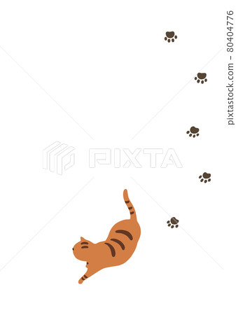 Walking cat-tabby cat 80404776