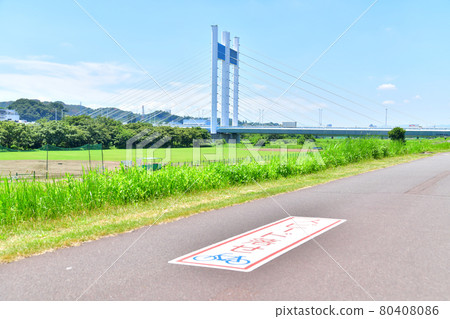 Koremasa Bridge / Downstream of the Tama River / Viewed from the Fuchu City side (Fuchu City, Tokyo) [2021.7] 80408086