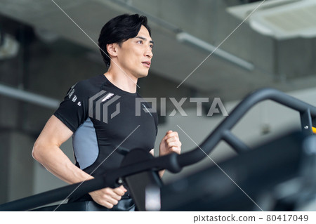 Fitness sports gym running training exercise 80417049