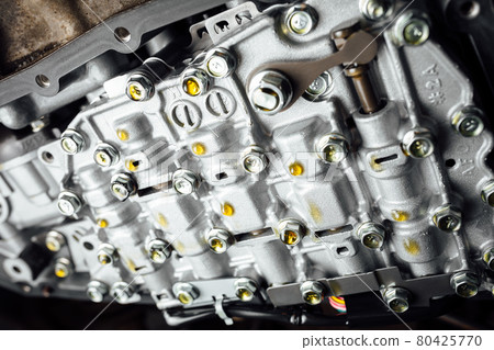 CVT automatic transmission, bottom view CVT automatic transmission, bottom view 80425770