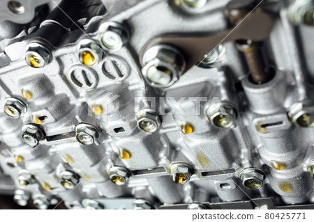 CVT automatic transmission, bottom view CVT automatic transmission, bottom view 80425771