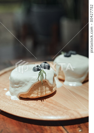 Milk cake delicious 80427782