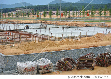 CYBERJAYA, MALAYSIA -SEPTEMBER 10, 2013: Construction site at early stage during daytime. Some area earthwork still ongoing.  80432933