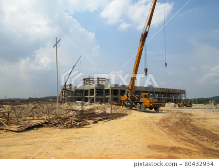 CYBERJAYA, MALAYSIA -SEPTEMBER 10, 2013: Construction site at early stage during daytime. Some area earthwork still ongoing. CYBERJAYA, MALAYSIA -SEPTEMBER 10, 2013: Construction site at early stage during daytime. Some area earthwork still ongoing. 80432934