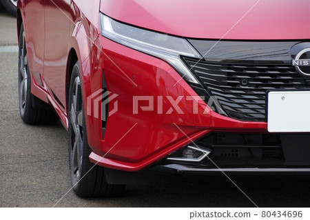 Car image Nissan Aura front mask 80434696