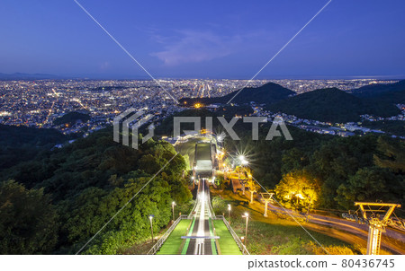 從大倉山展望台眺望札幌市內夜景 從大倉山展望台眺望札幌市內夜景 80436745