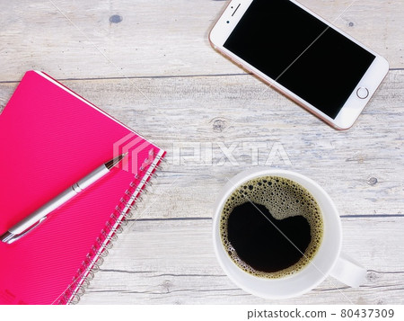 Coffee break, a bird's-eye view of a cup of coffee Coffee break, a bird's-eye view of a cup of coffee 80437309