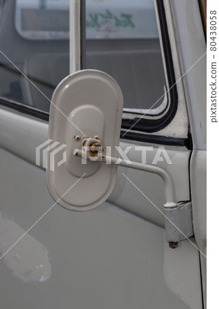 Rearview mirror old outer rear view mirror 80438058