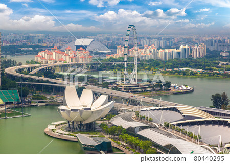 Art and Science in Singapore Art and Science in Singapore 80440295