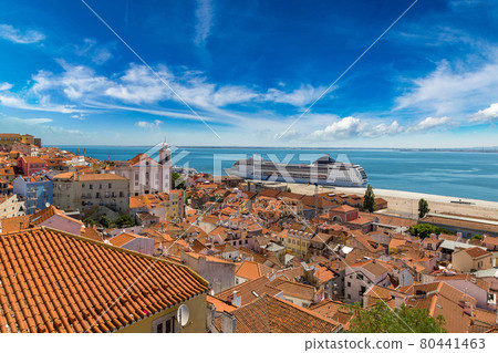 Cruise ship in Lisbon Cruise ship in Lisbon 80441463