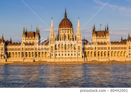 The building of the Parliament in Budapest, Hungary 80442001