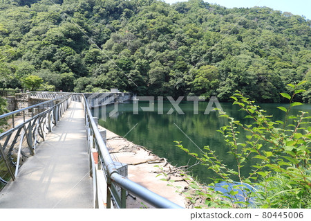 Hyogo Nunobiki Gohonmatsu Dam Management Bridge Reservoir Hyogo Nunobiki Gohonmatsu Dam Management Bridge Reservoir 80445006