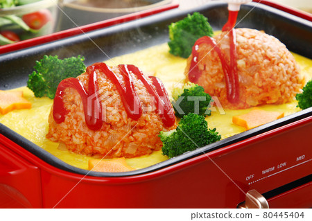 Omelette rice Omelette rice 80445404