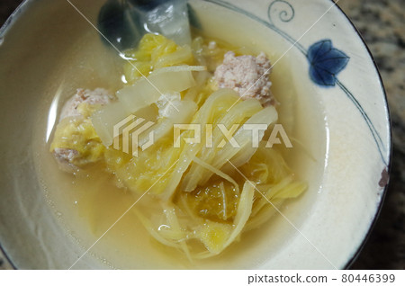 大白菜雞肉丸湯 80446399