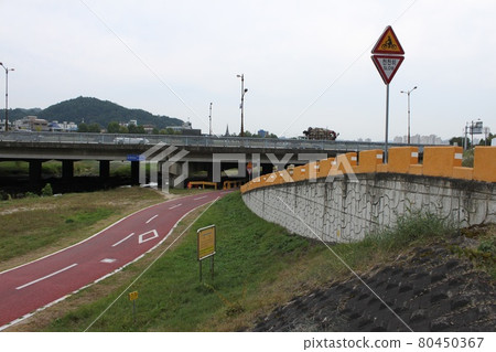韓國大田古川附近 韓國大田古川附近 80450367