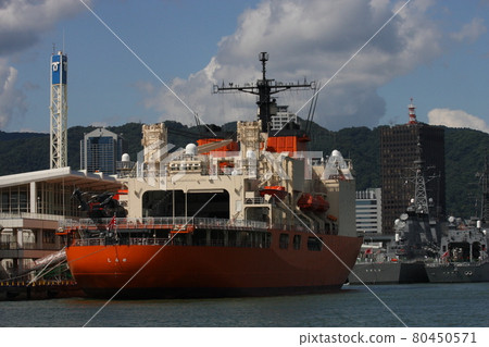 破冰船白瀨停泊在神戶港 80450571