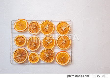 Dried fruit, background, orange, orange, dried orange, orange, dried, cut fruit, takusa 80451019