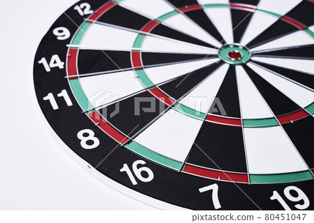 Dartboard on the wall 80451047