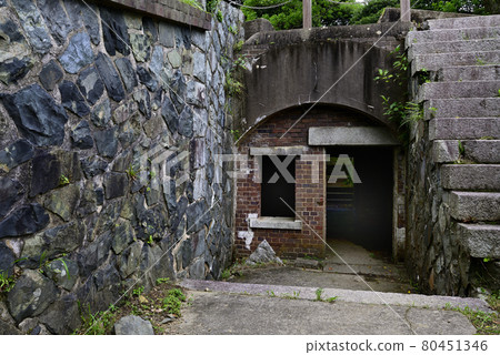 Scenery of the remains of the mountain gun turret of the Shimonoseki Fortress Fire in Shimonoseki City, Yamaguchi Prefecture Scenery of the remains of the mountain gun turret of the Shimonoseki Fortress Fire in Shimonoseki City, Yamaguchi Prefecture 80451346
