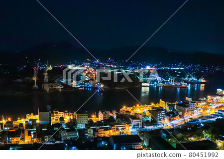 尾道閃耀的夜景 80451992