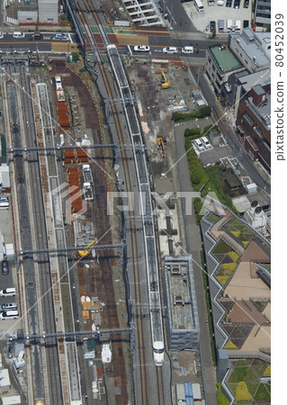 View from Tokyo Sky Tree: Tobu Sky Tree Line Limited Express Train (Limited Express Spacia Vehicle: Ya) 80452039