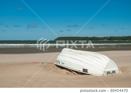 Pori, Finland - 27 June, 2019: Lifeboat on beautiful sandy beach Yyteri at summer, in Pori, Finland 80454470