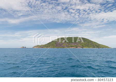 Hong Moon Island against the background of the sky and clouds Hong Moon Island against the background of the sky and clouds 80457223