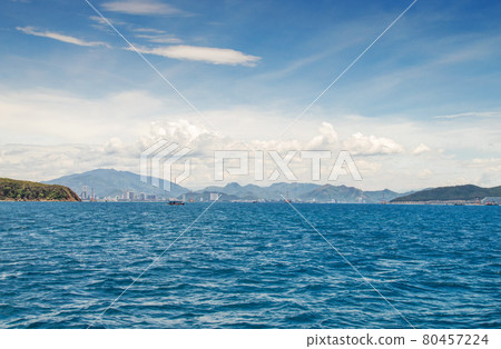 East sea, view of the coastline, islands, the city of Nha Trang 80457224