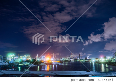 "Kanagawa Prefecture" Factory night view, Keihin industrial area "Kanagawa Prefecture" Factory night view, Keihin industrial area 80463461