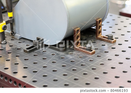 metal welding table with workpiece metal welding table with workpiece 80466193