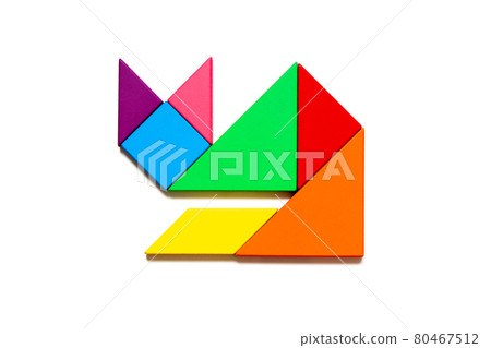 Color tangram puzzle in cat shape on white background 80467512